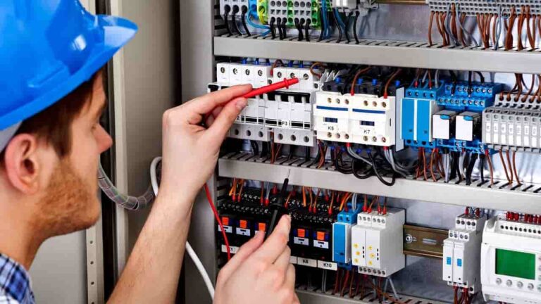 How to Become an Electrician
